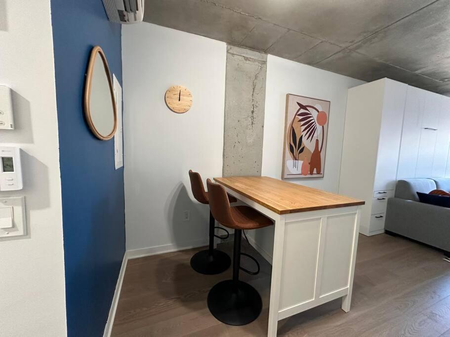 Bel Appartement Au Centre-Ville Montréal Exteriör bild