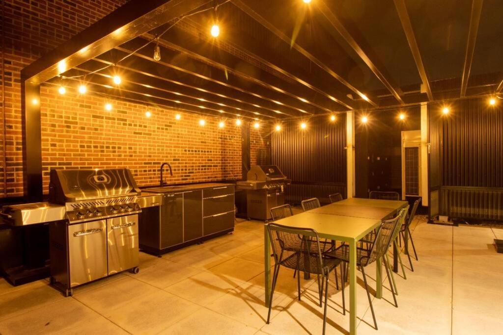 Bel Appartement Au Centre-Ville Montréal Exteriör bild